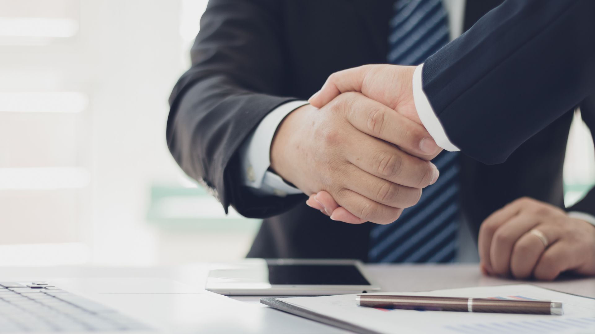 jr group asesores de seguros